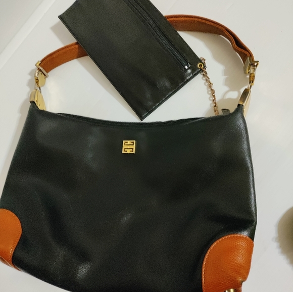 Vintage  Givenchy Black Leather Shoulder Purse - Picture 12 of 16